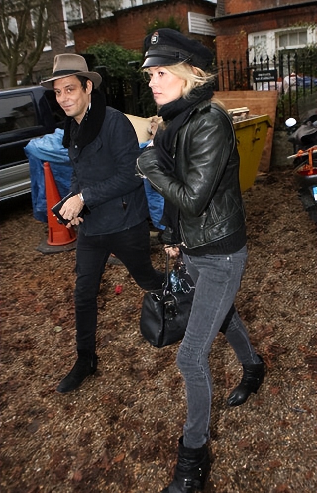 katemoss缁忓吀鎼厤,katemoss缁忓吀绌挎惌