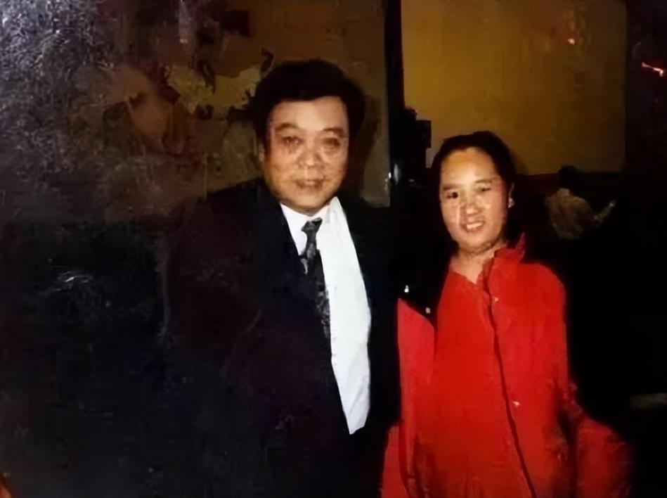 赵忠祥死后遗产留给谁,赵忠祥为何遗产全部留给一个人