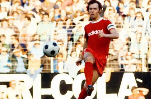 足球十大巨星c罗,c罗足球史上最伟大的球员