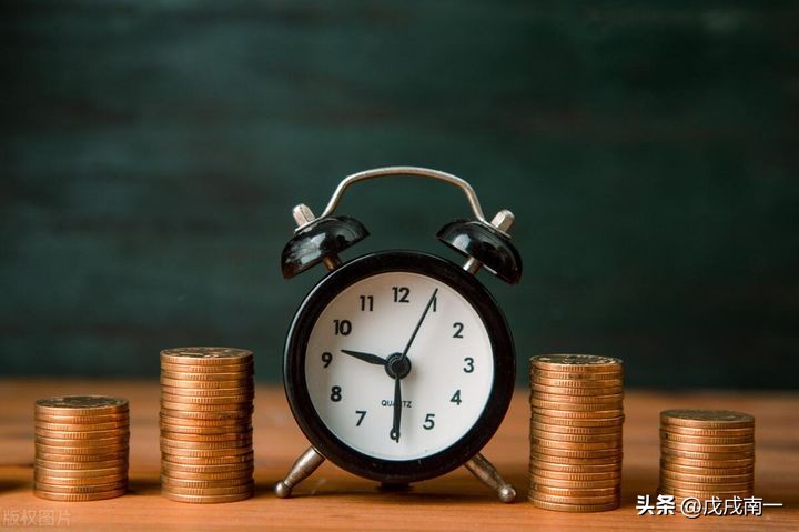 辞职炒股一般赚多少钱啊,辞职炒股靠谱吗