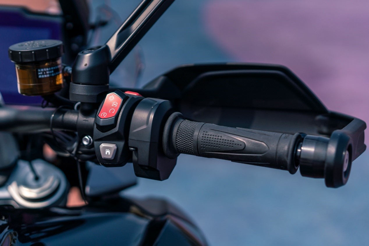 凯旋tiger1200配置对比,凯旋1200tigergtpro测试