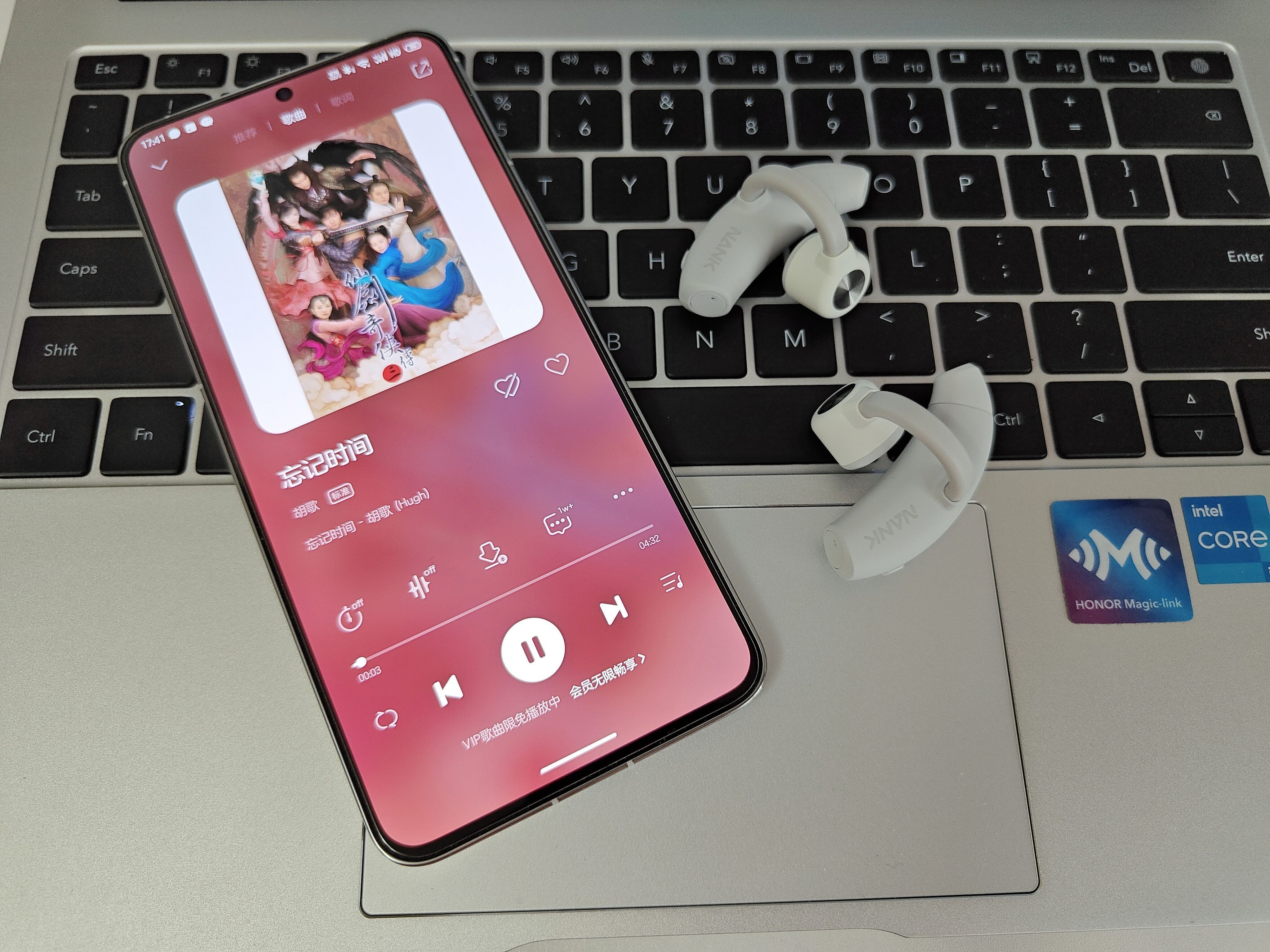 新蓝牙耳机骨传导,南卡oemix是骨传导耳机吗