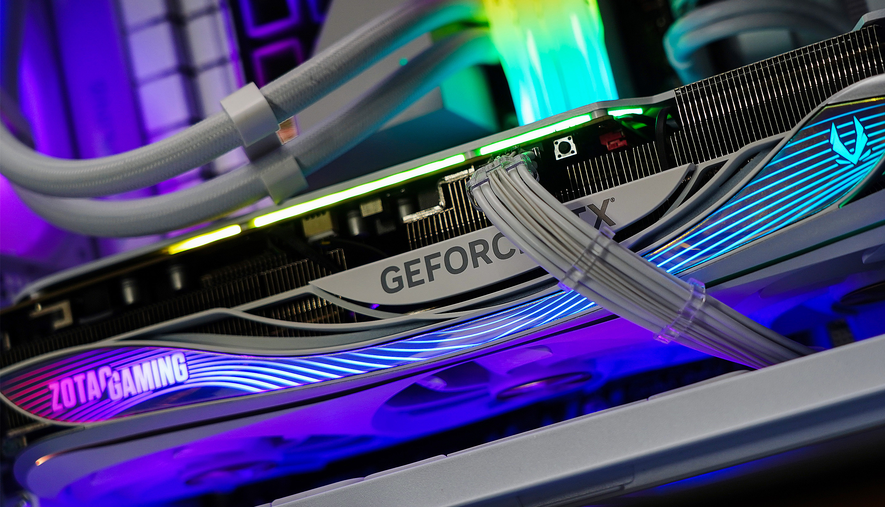 b760能跑满13600k睿频吗,b760天选可以上13700k吗