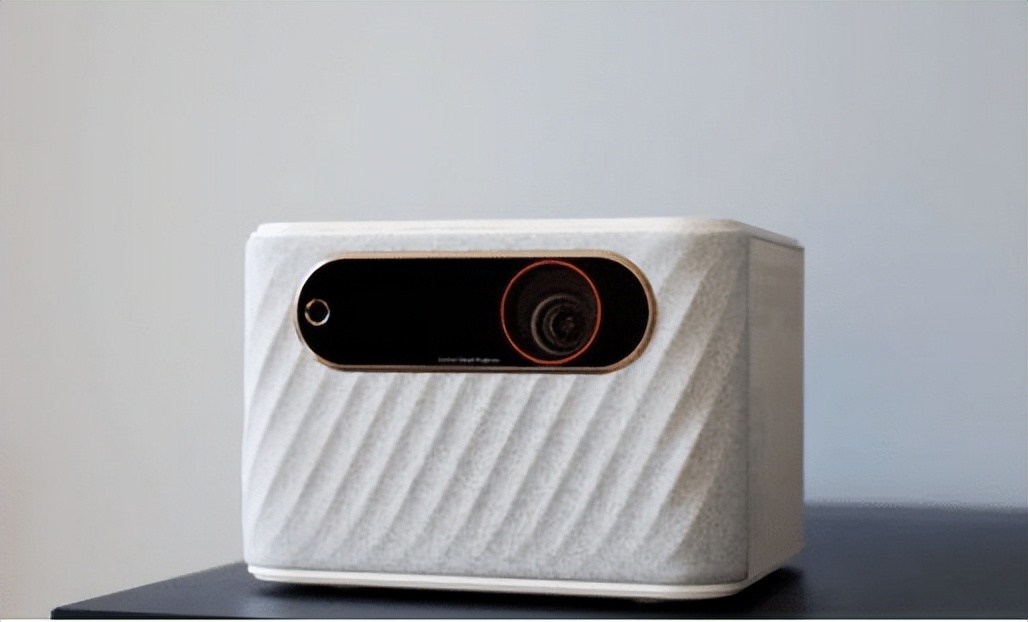 好用的投影仪品牌推荐,买投影仪要买什么样的投影仪最好