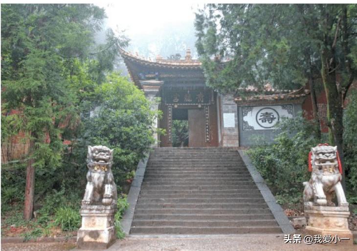 云南昆明古建筑群图,云南省昆明市官渡古镇古建筑