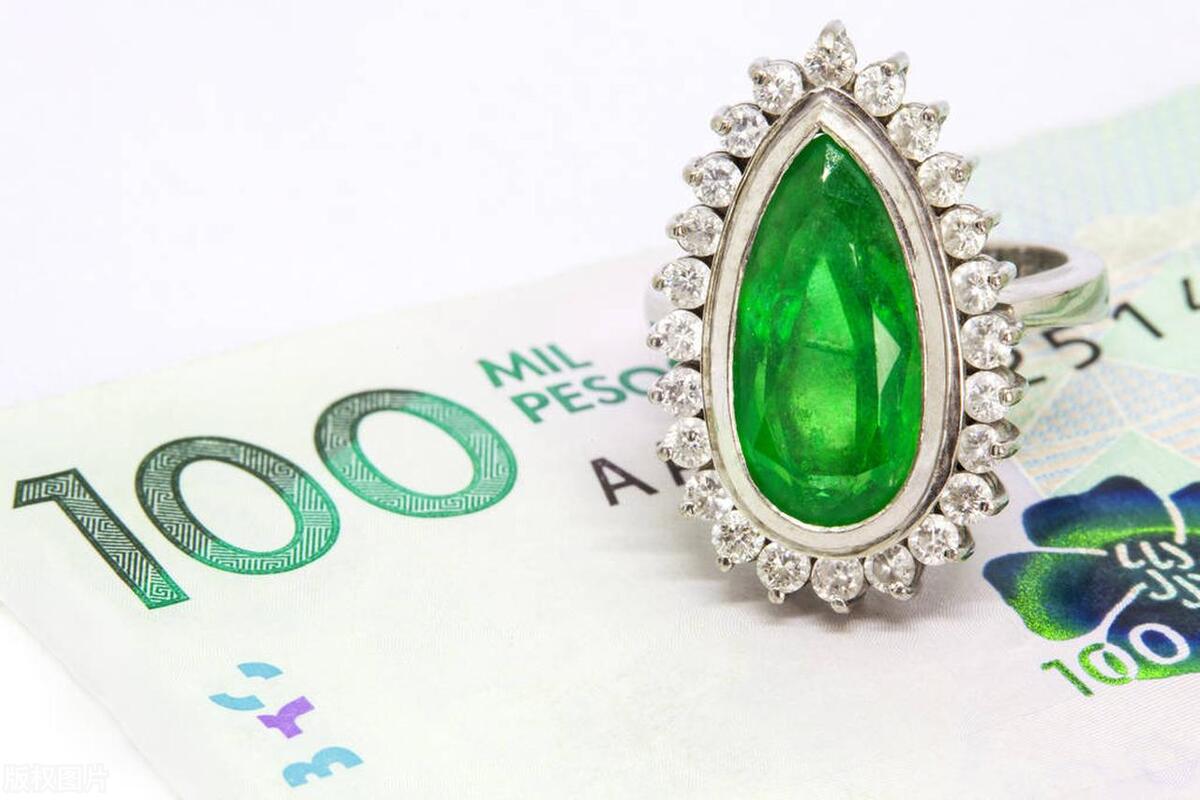 哪个品牌的钻戒每个款式独一无二,老凤祥钻戒款式及价格表2023