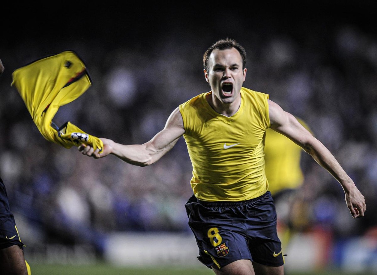 盘点历史上高光时刻,历史上最伟大的8号足球球员