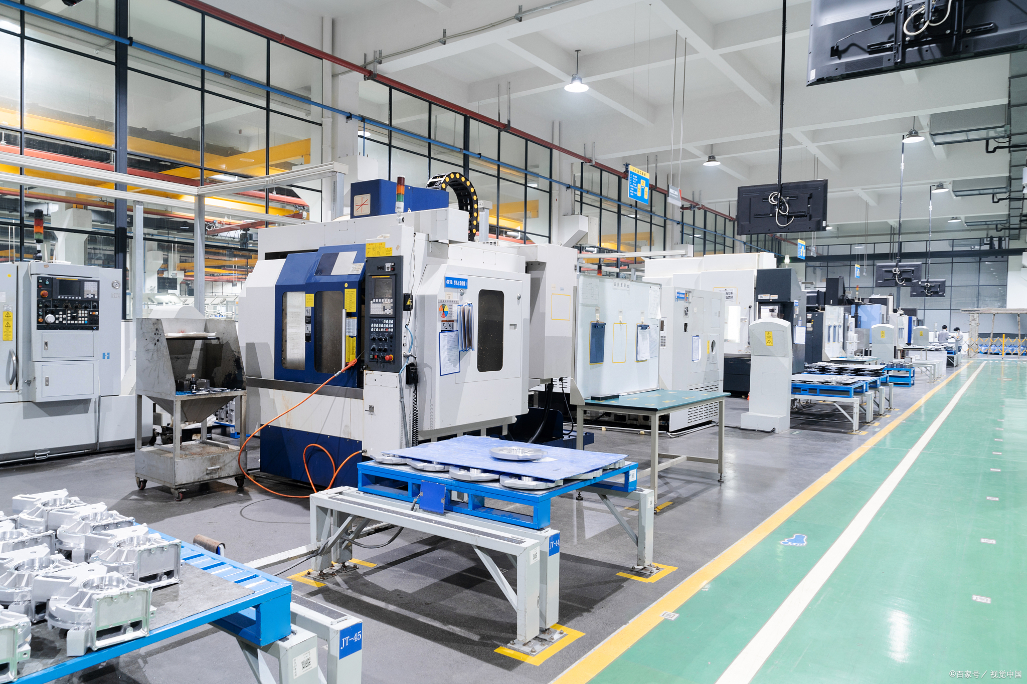 楂樿柂鑳屽悗鐨勫績閰稿拰鏃犲宸ュ巶,宸ュ巶娴佹按绾挎瘮楂樹笁杩樿杈涜嫤