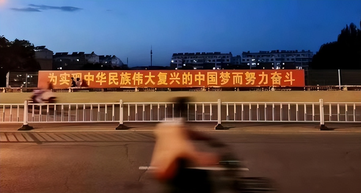 7月4日:台岛还没回归中国普京有了新想法,台媒:严防俄军引爆台