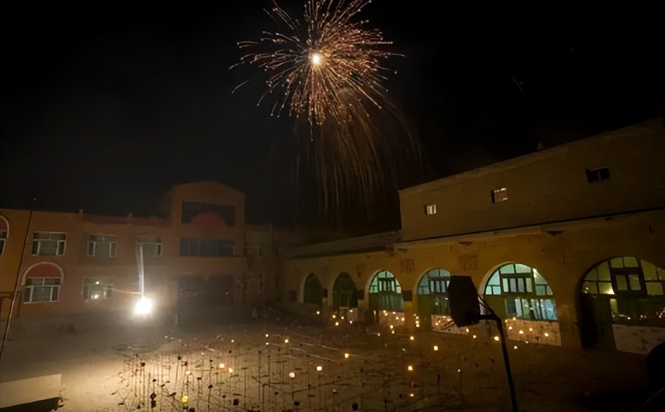 延安传统文化灯笼制作,陕西民间手工木制灯笼