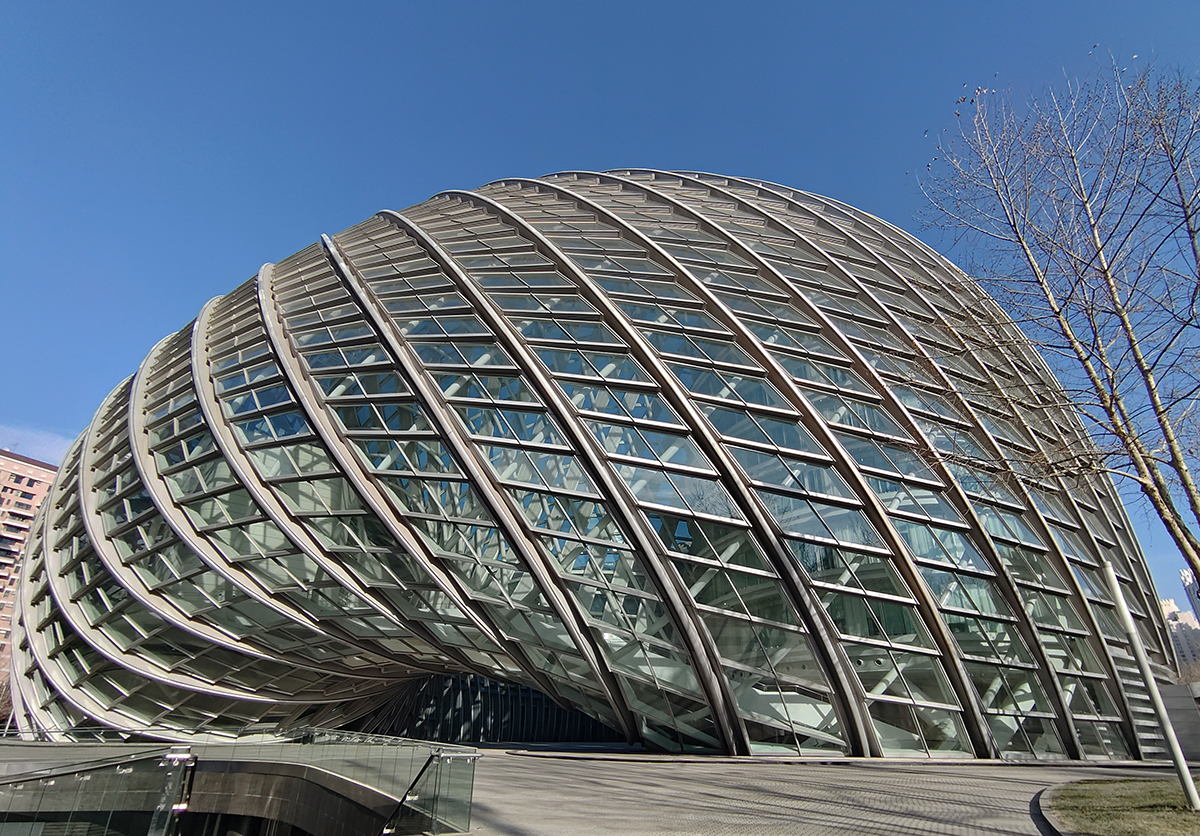 现在两千左右值得入手的iqoo手机,两千五以内最值得入手的iqoo手机