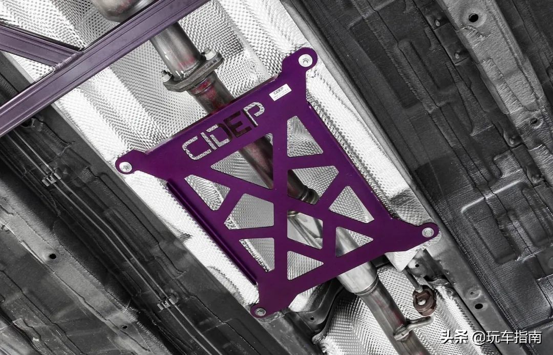 传祺影豹j152021跟2023款有什么区别,传祺影豹r1.5tr-style赛道版落地价