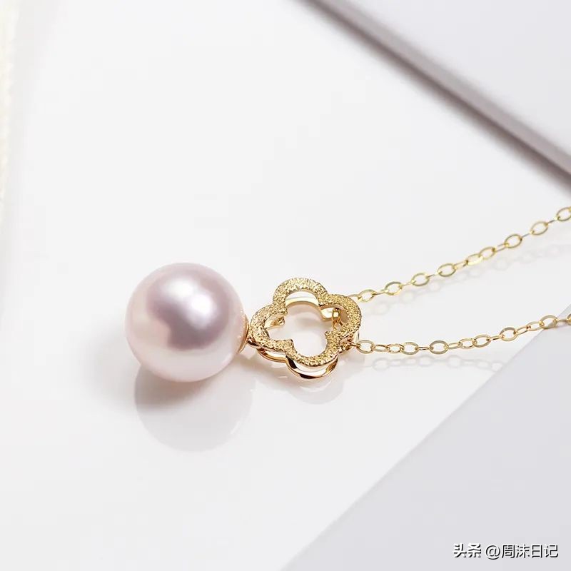 戴什么珍珠最有气质,什么气质适合戴珍珠耳钉