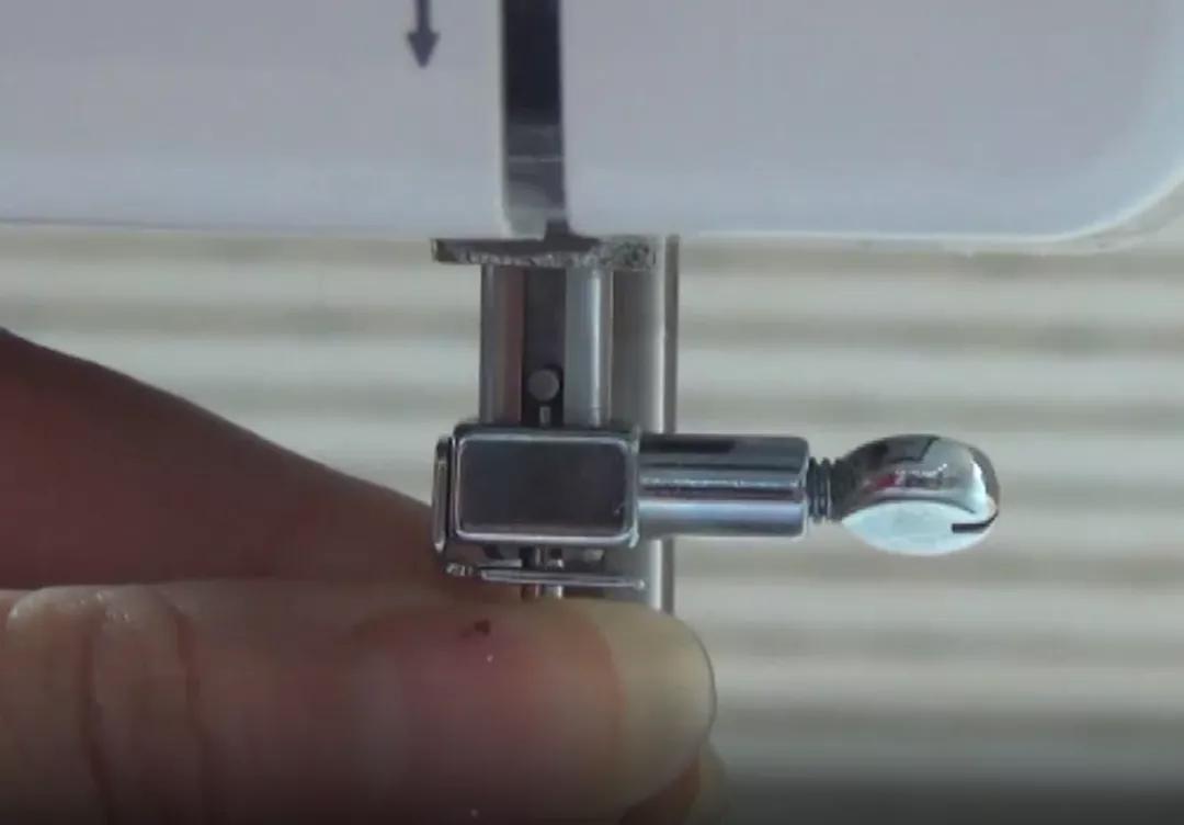 缝纫双针技巧教程,缝纫换针教程