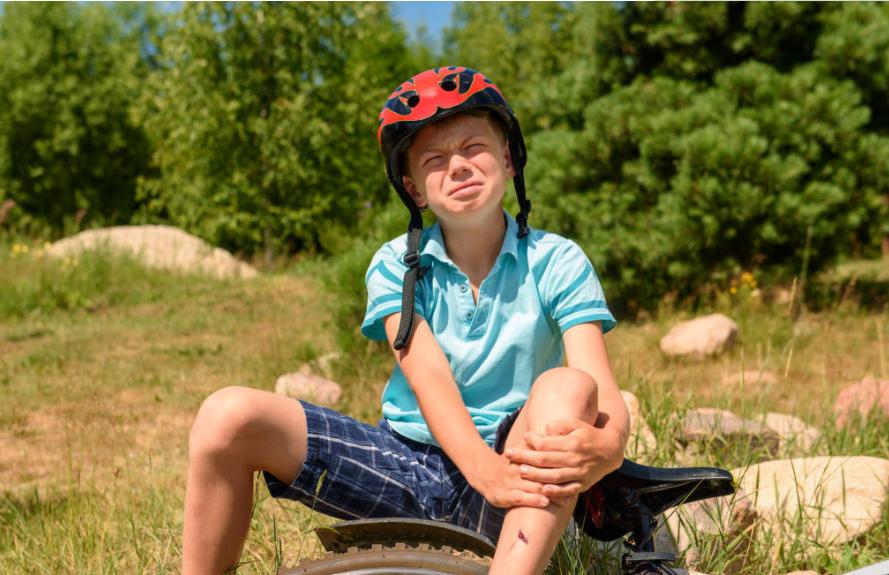 结痂的伤口，痒到怀疑人生，到底该怎么对待？看看医生怎么说