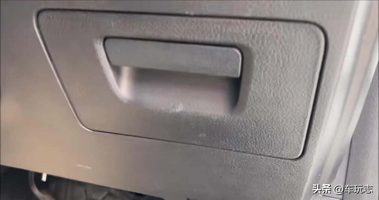 e6比亚迪新能源汽车,纯电动比亚迪e6不容忽视的亮点