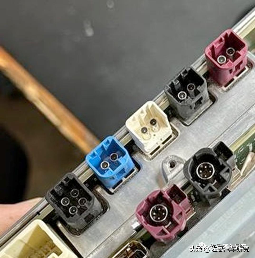 特斯拉搭载hw4.0时间猜测,特斯拉hw4.0推出