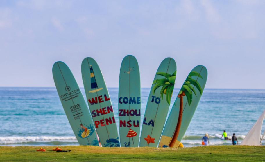 海南三亚一个美丽的海岛城市,海南这个号称小三亚的小城