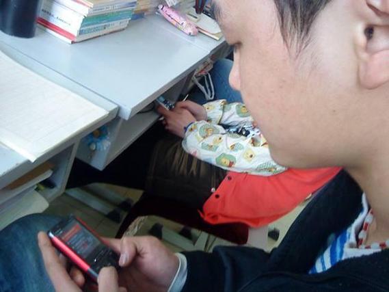 饭卡手机风靡校园,饭卡手机悄然流行