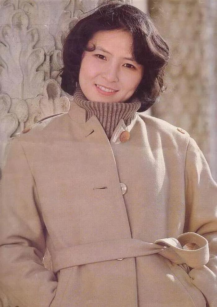 演员李羚：我这辈子最正确的决定，就是嫁普通丈夫李克己