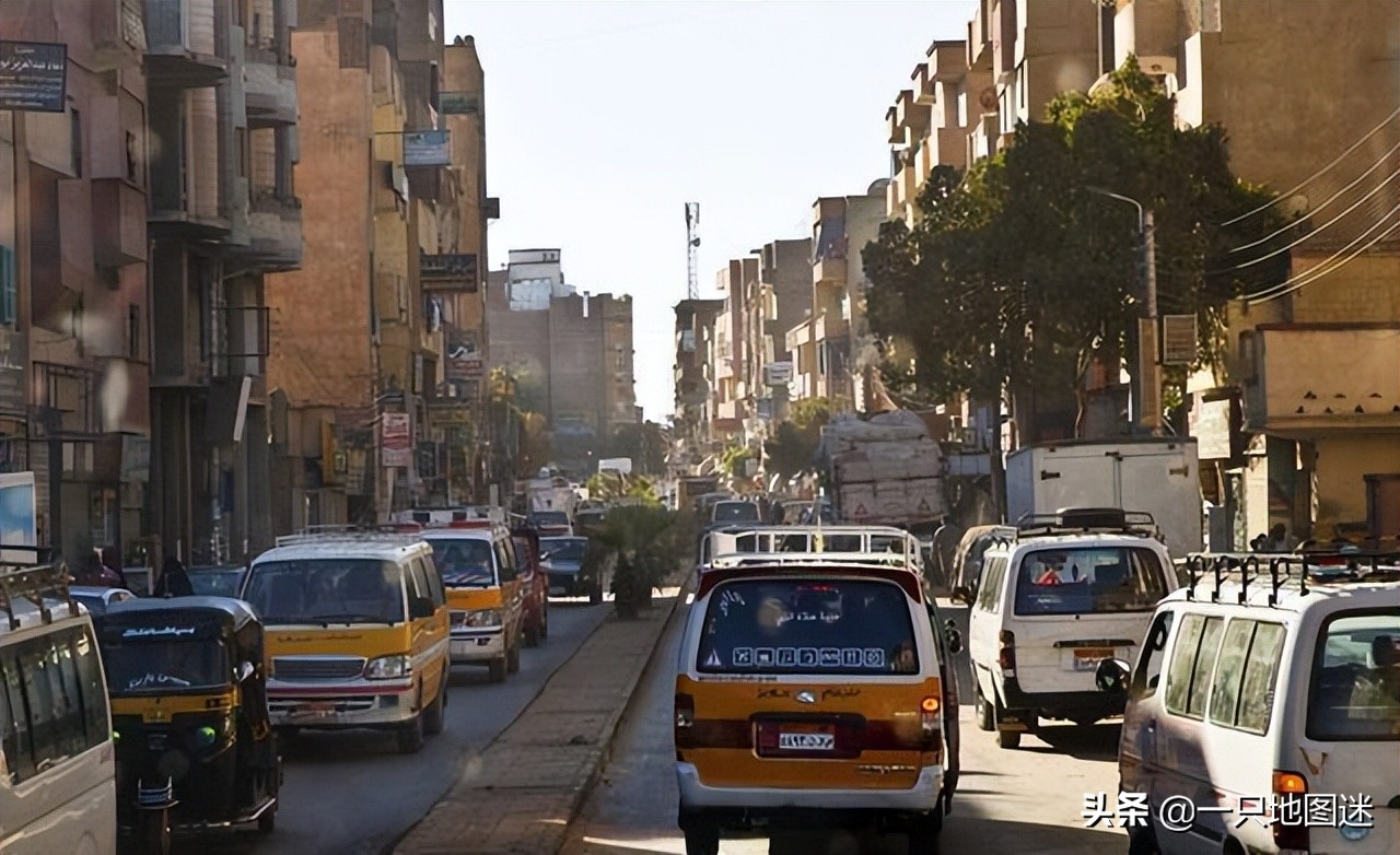 沙漠国家靠什么生活,沙漠严重的国家怎样生活的