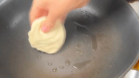 发面烧饼怎么做凉了也不硬,香酥发面烧饼制作方法