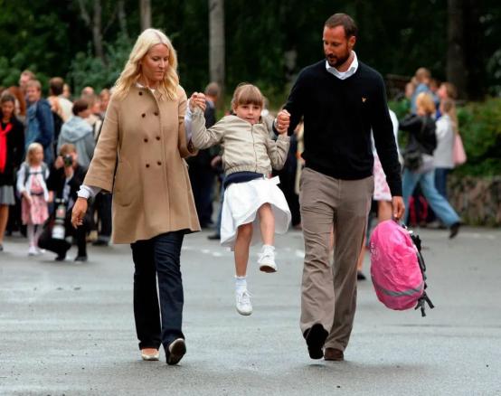 挪威公主成人礼,挪威公主成人礼演讲