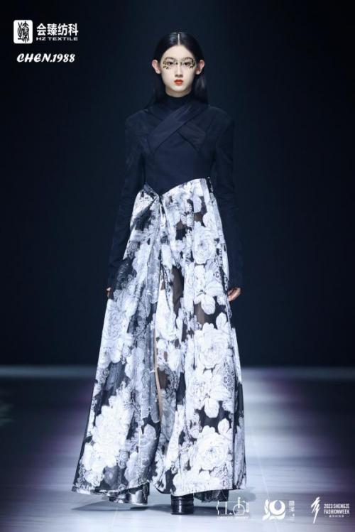 2023年新款时尚女装盐系气质,盛泽时尚女装