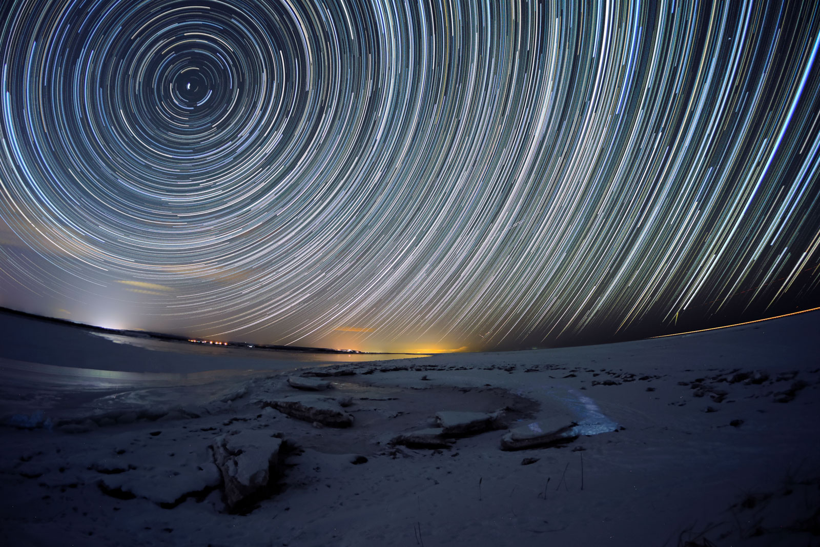 图丽鱼眼镜头,图丽24-40镜头画质好不好