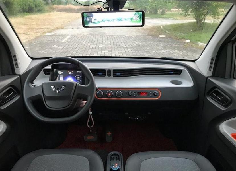 花4万多买一辆宏光miniev值得吗,宏光miniev用车感受