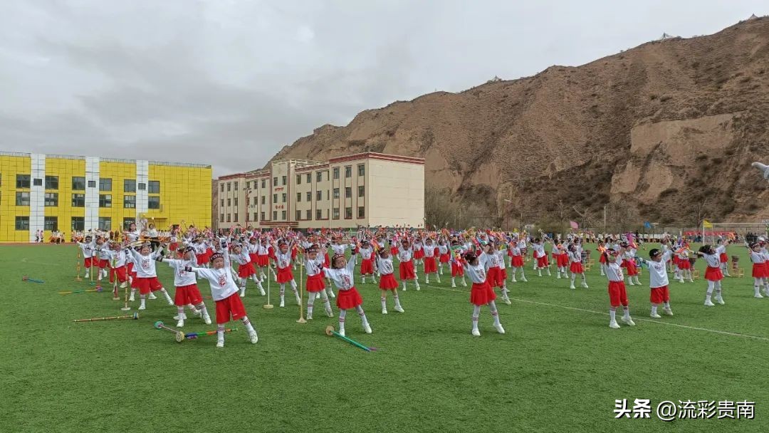 礼赞70年奋进新征程,礼赞七十载奋进新征程