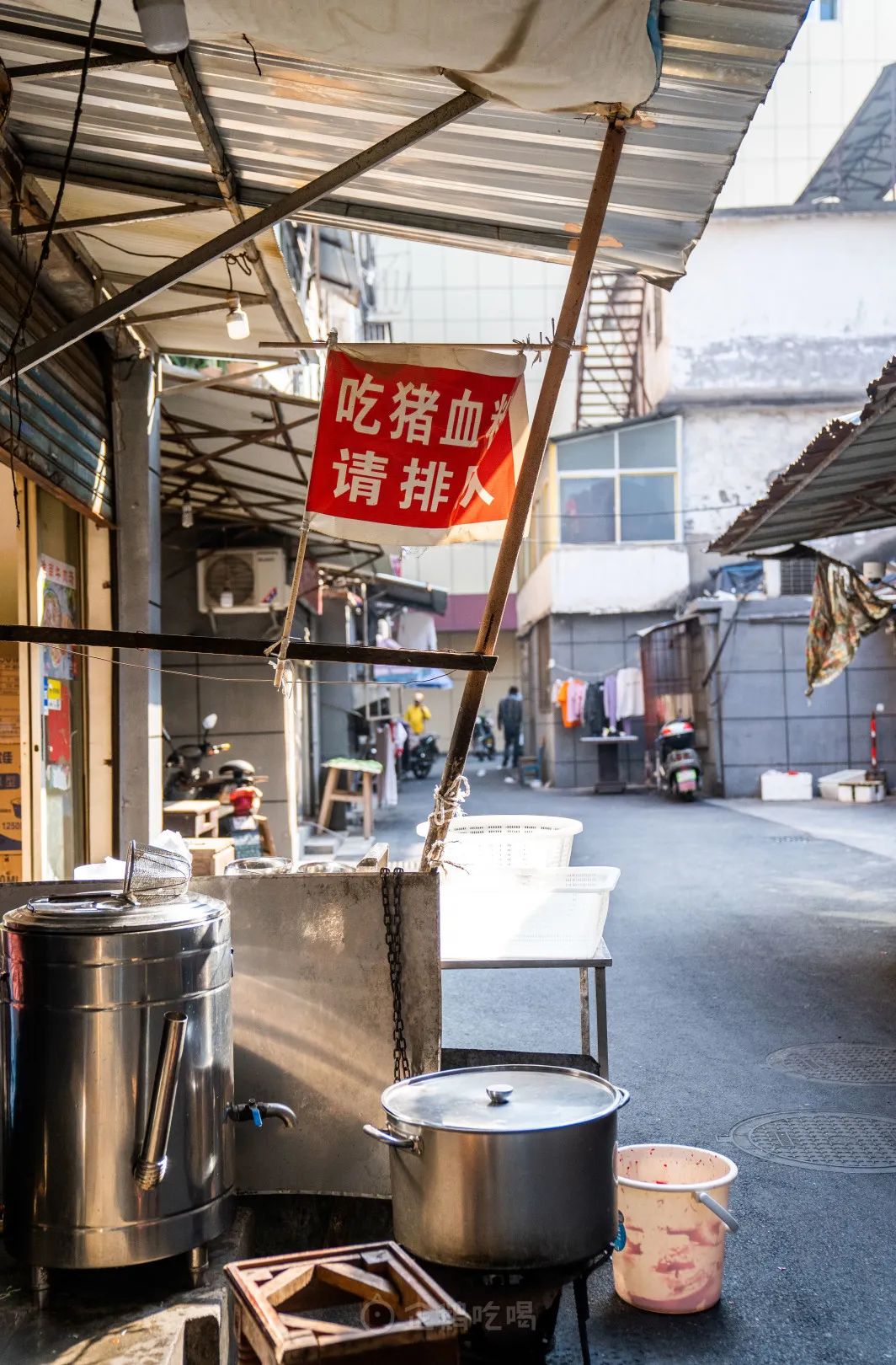 辣到落泪也舍不得停嘴的宝藏城市，不是长沙成都重庆