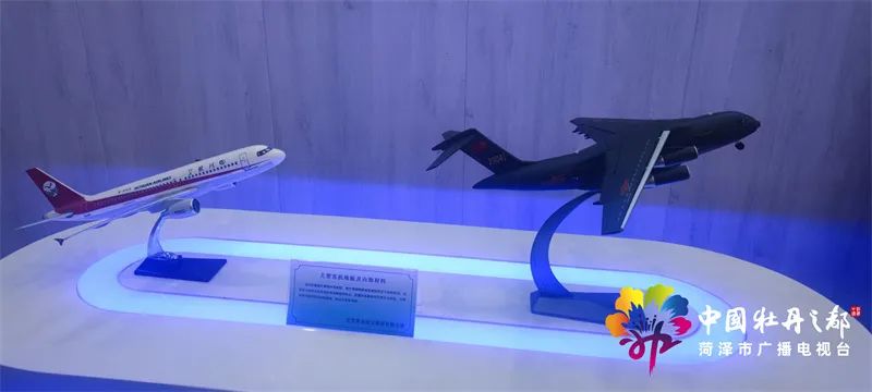 主要领导实地考察项目建设,县委书记带队观摩项目建设