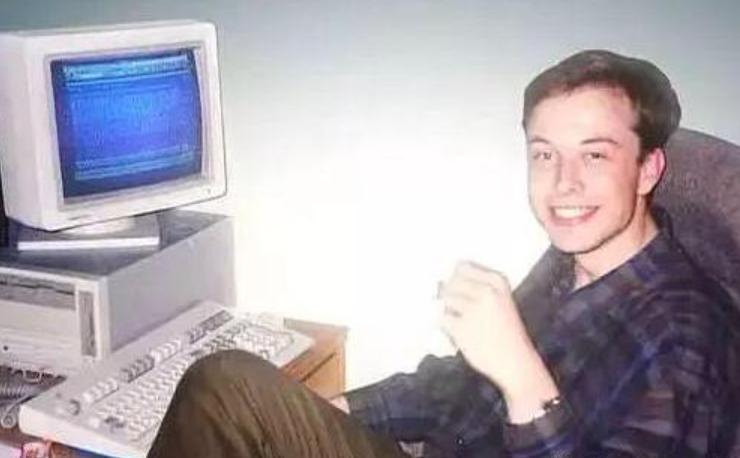 火星狂人、世界首富！活体钢铁侠是怎么炼成的？