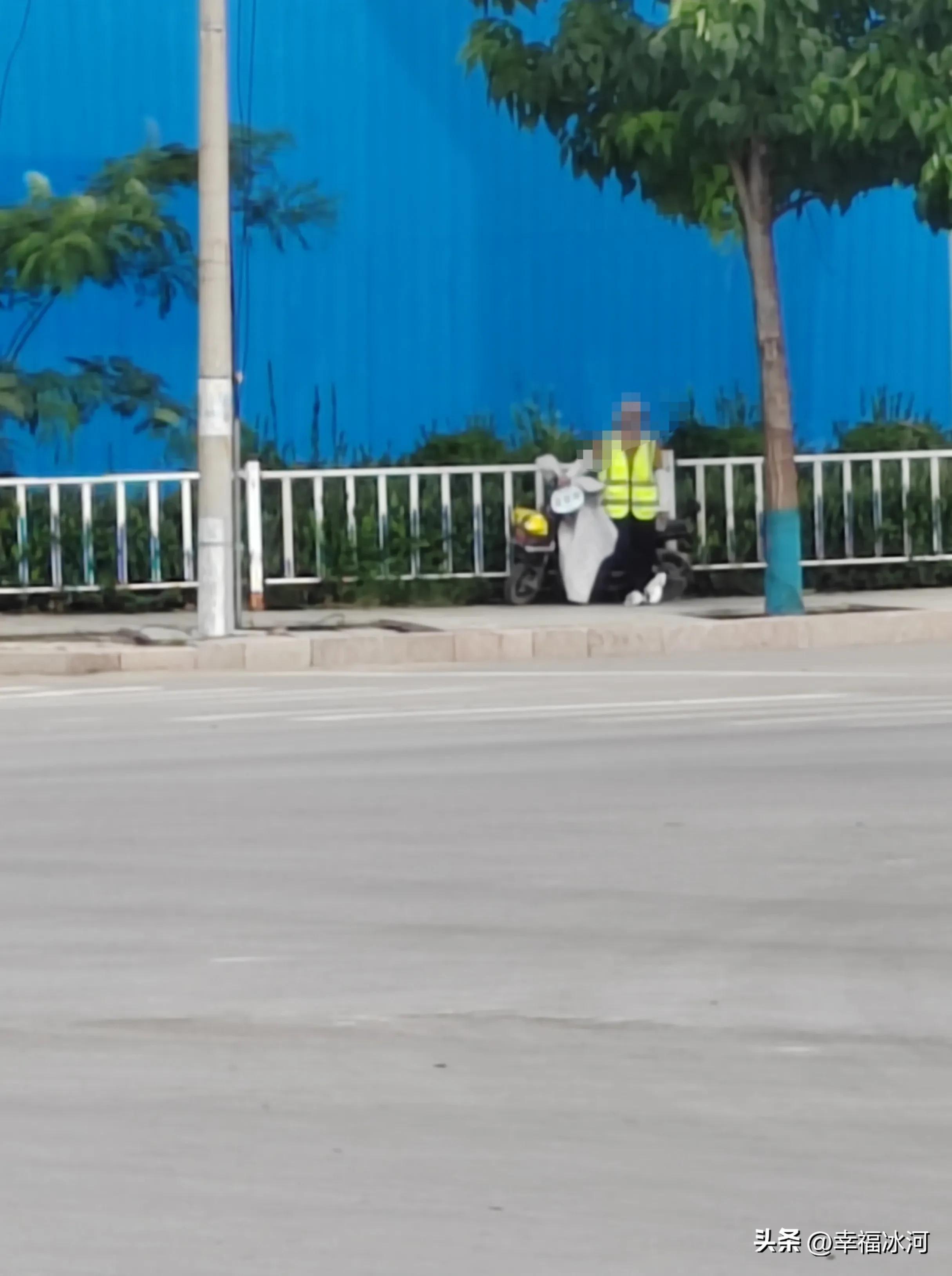 小城交通协管员