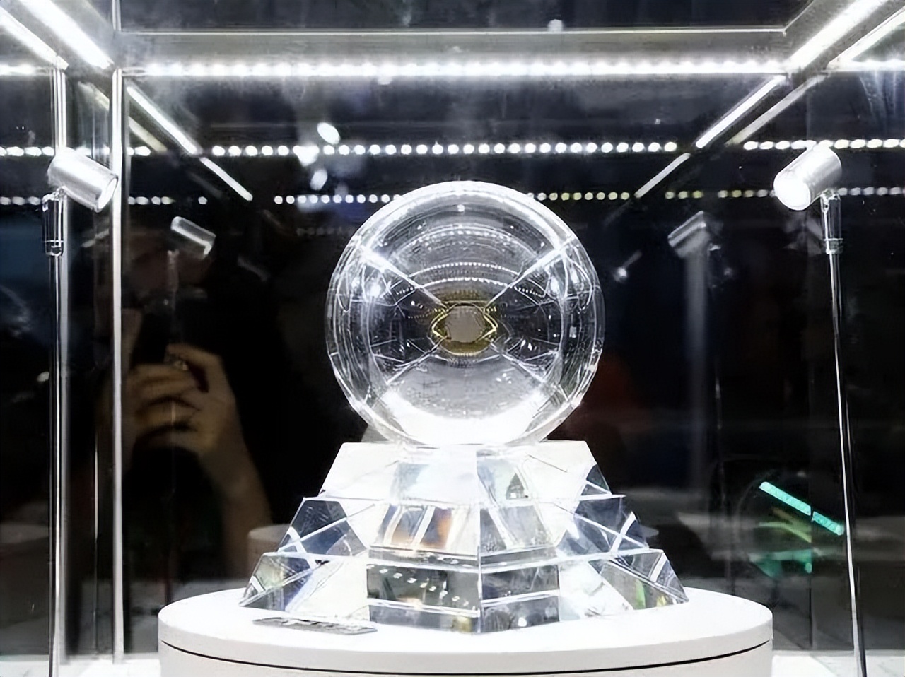 nasa要求共享嫦娥五号月球样本,nasa评价中国探月