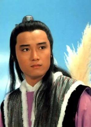 璁捐甯堟湇瑁呭搧鐗岄箙缁掓湇,楂樼璁捐甯堝搧鐗屼紤闂叉湇