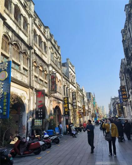 西安到北海自驾过路费是多少,西安到北海自驾在哪里住一天合适