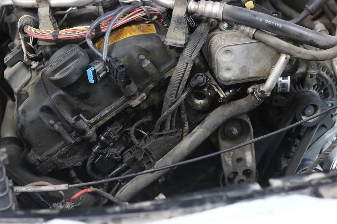 经典老车宝马x5翻新,宝马x5二手车整备翻新费用