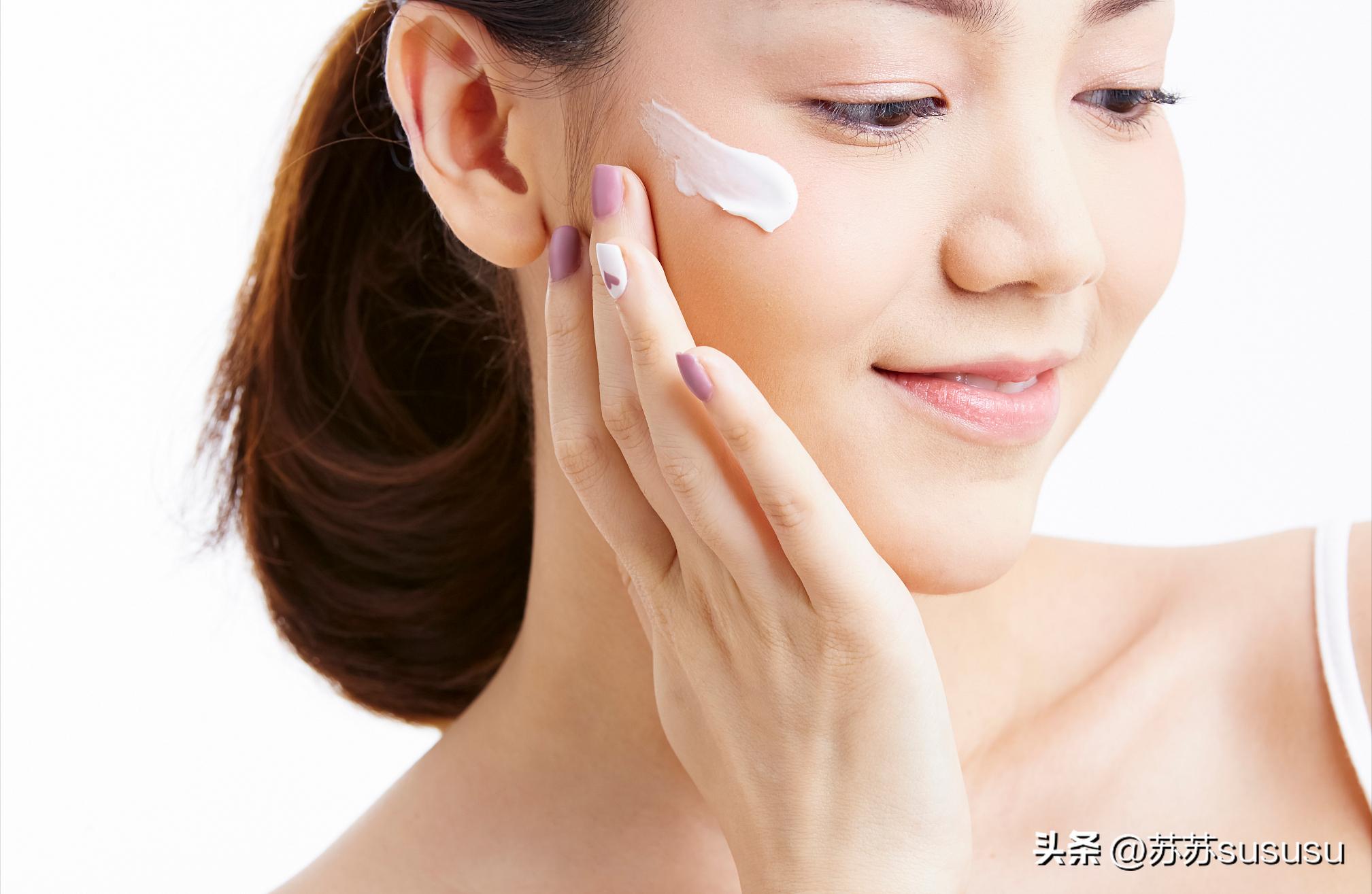 保湿精华怎么用效果最好,补水精华的正确使用方法