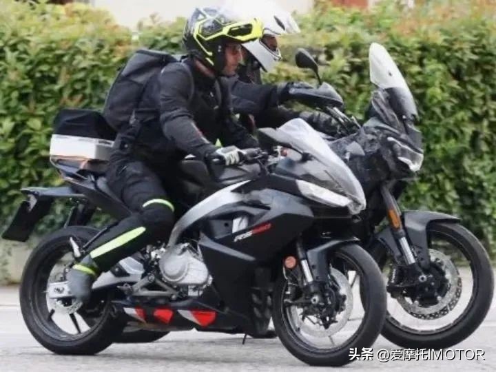 rs440阿普利亚售价,阿普利亚rs440实车视频曝光