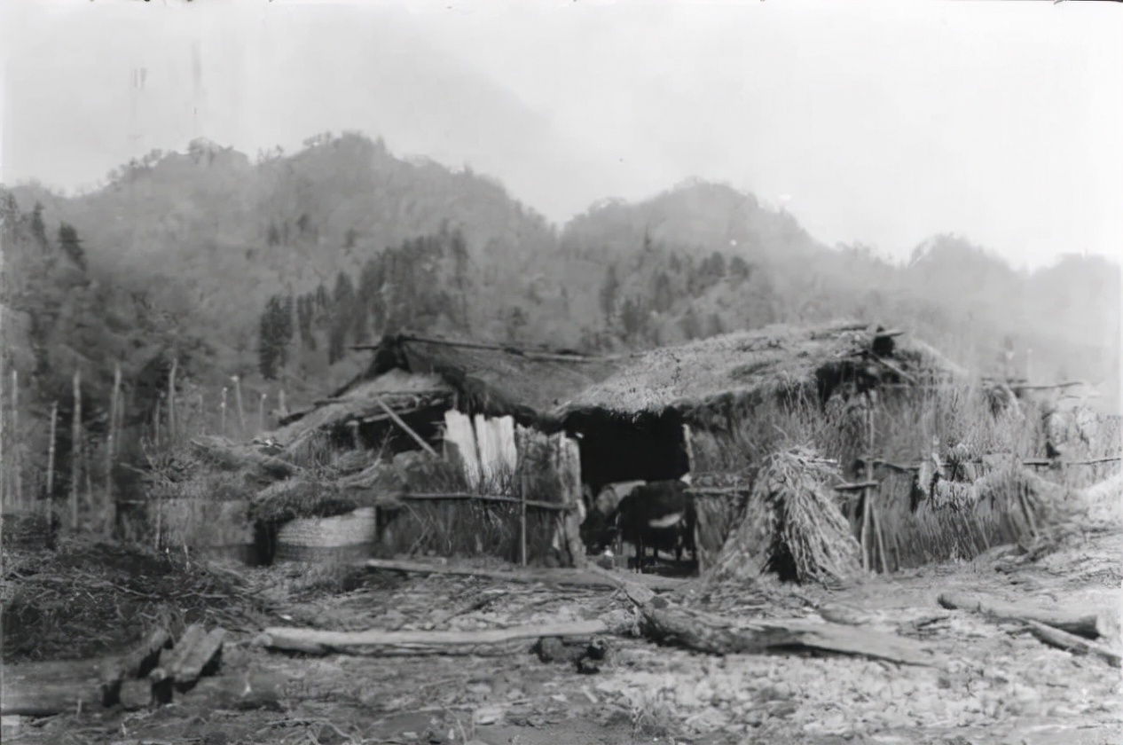 老人蹬三轮捐35万，助300多贫困学子圆梦，死后获感动中国特别奖