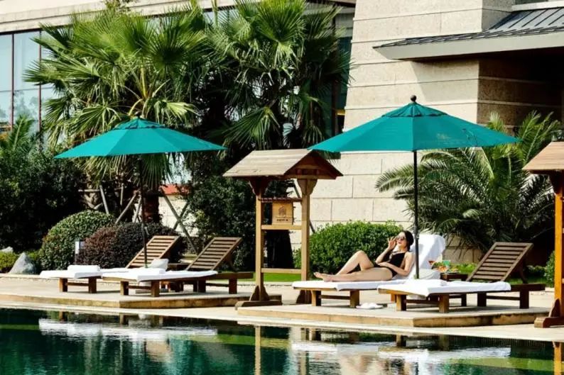 苏州好还是三亚好,苏州氛围