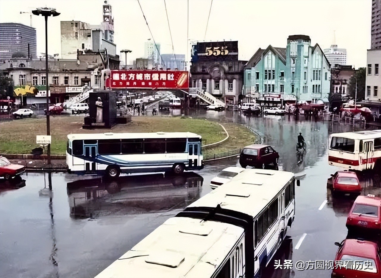 大连电车新老照片,解放前大连街老照片