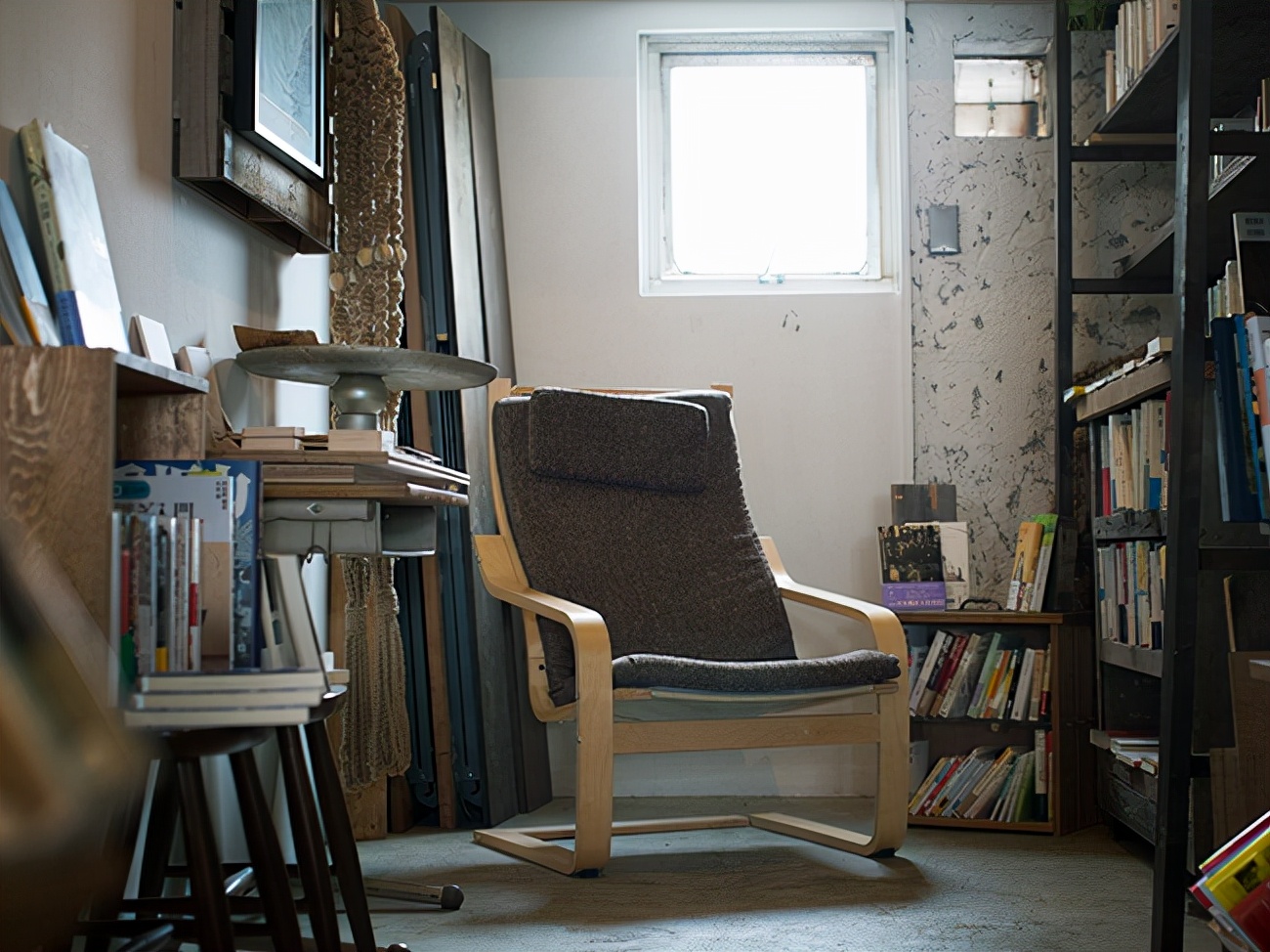 手工咖啡屋改造,废弃的家具改造成文具盒