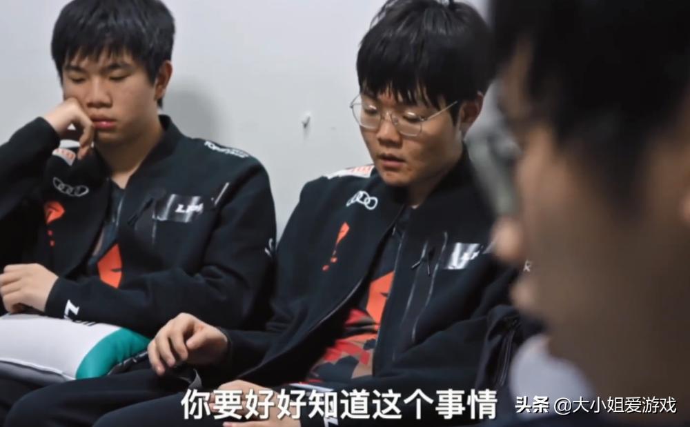 为什么你每次团战都想偷偷K头？369被教练质疑，阿水忍不住了