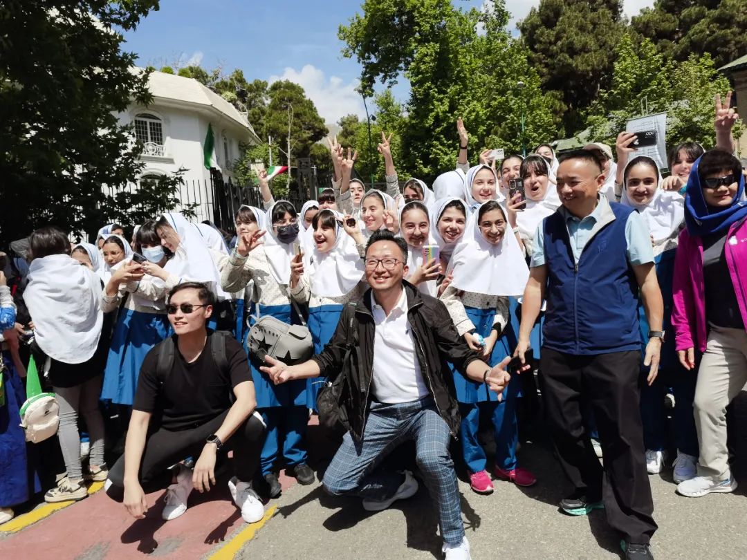 德爱会随“一带一路”经贸考察团参访伊朗