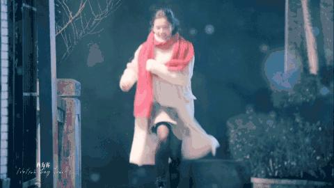 张婧仪青春疼痛文学图片,张婧仪长着青春疼痛文学的脸