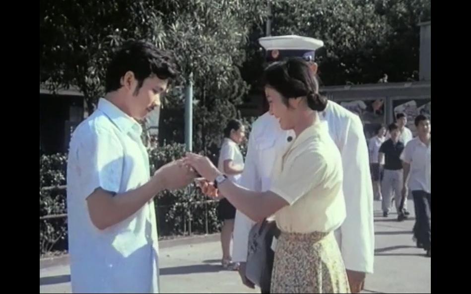「电影中的上海在哪里?」(8)1979《小字辈》