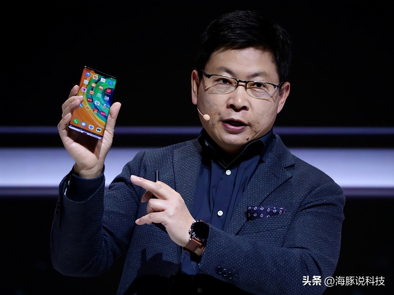 华为“太猛”，从6899降至2529，麒麟5G+鸿蒙OS+三快充+256G+二手